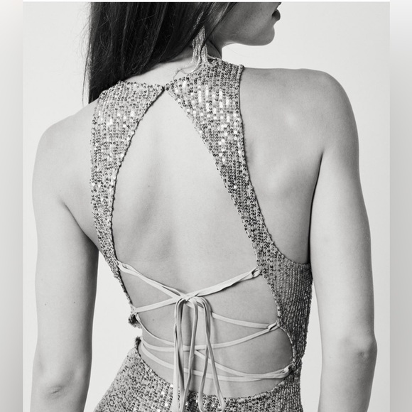 Sequins dress - Picture 1 of 8